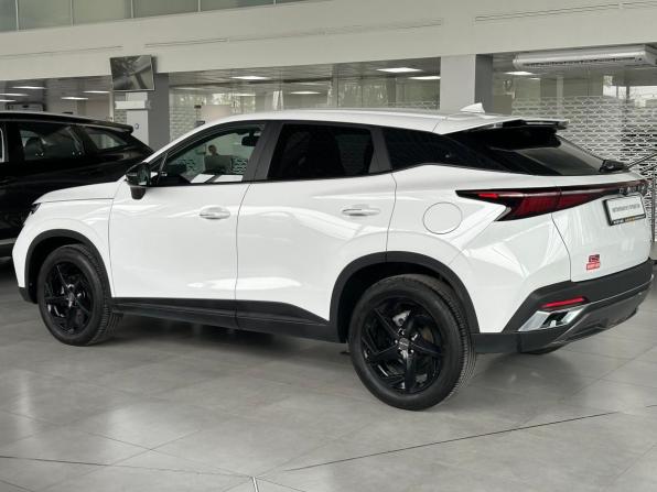 Omoda C5 I с пробегом 2023 года, цена 1 649 000 рублей, 50022 км, внедорожник, Автокод Объявления