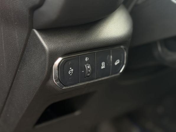 Haval Jolion I Рестайлинг с пробегом 2024 года, цена 2 250 000 рублей, 58133 км, внедорожник, Автокод Объявления