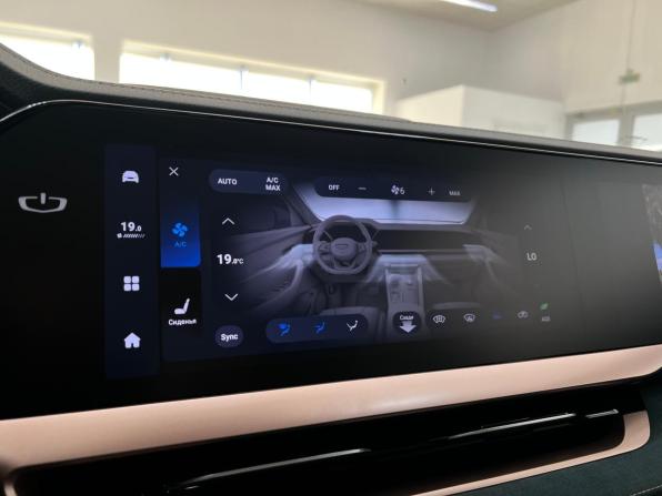 Geely Monjaro I с пробегом 2024 года, цена 3 480 000 рублей, 37407 км, внедорожник, Автокод Объявления