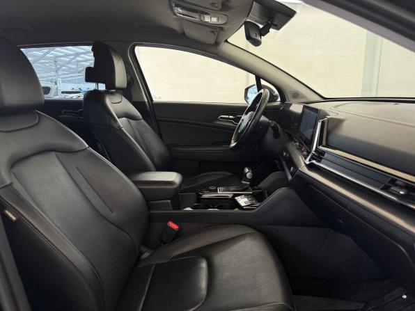 Kia Sportage V с пробегом 2022 года, цена 2 795 000 рублей, 92855 км, внедорожник, Автокод Объявления