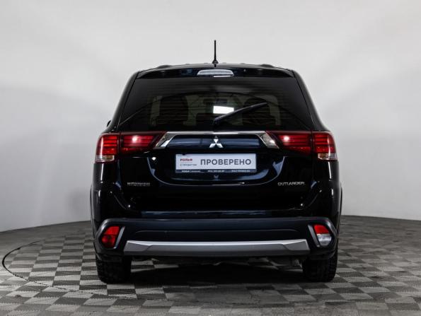 Mitsubishi Outlander III Рестайлинг 2 с пробегом 2016 года, цена 1 249 000 рублей, 251387 км, внедорожник, Автокод Объявления