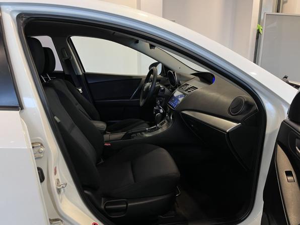 Mazda 3 II (BL) с пробегом 2009 года, цена 545 000 рублей, 292146 км, седан, Автокод Объявления