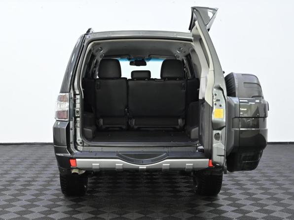 Mitsubishi Pajero IV Рестайлинг 1 с пробегом 2012 года, цена 1 549 000 рублей, 186000 км, внедорожник, Автокод Объявления