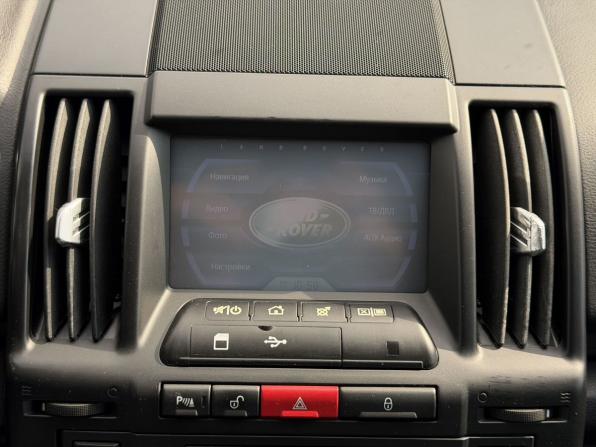 Land Rover Freelander II Рестайлинг с пробегом 2010 года, цена 980 000 рублей, 324730 км, внедорожник, Автокод Объявления