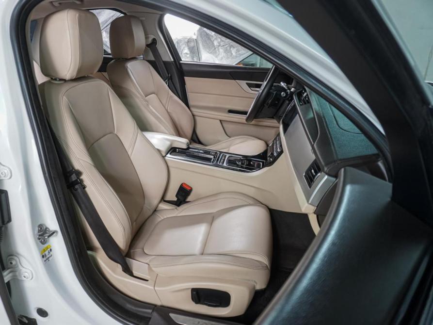 Jaguar XF II Воронеж  - изображение 8