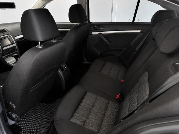 Skoda Octavia II (A5) Рестайлинг с пробегом 2012 года, цена 1 199 000 рублей, 168000 км, лифтбек, Автокод Объявления