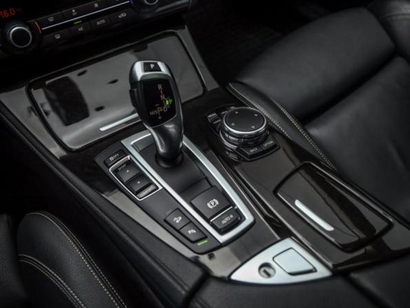 BMW 5 серии VI (F10/F11/F07) Рестайлинг с пробегом 2016 года, цена 2 449 000 рублей, 184350 км, седан, Автокод Объявления
