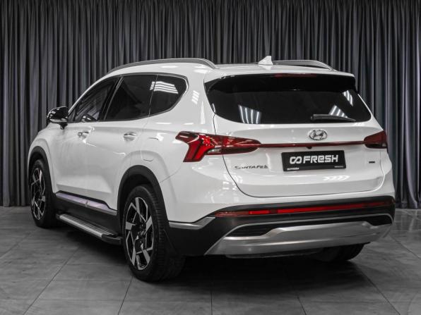 Hyundai Santa Fe IV Рестайлинг с пробегом 2023 года, цена 4 240 000 рублей, 64804 км, внедорожник, Автокод Объявления