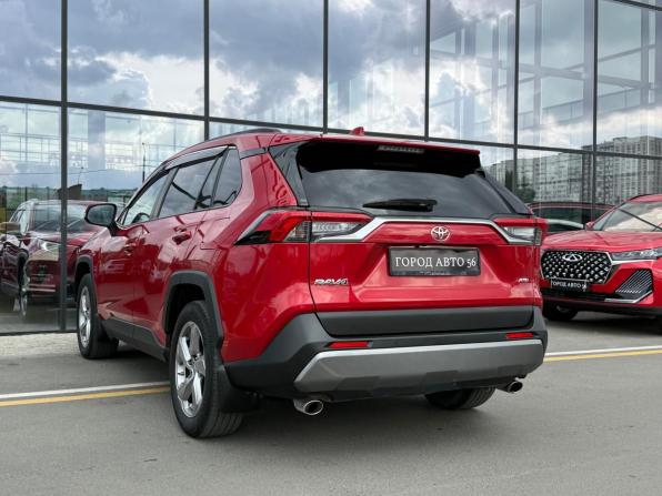 Toyota RAV4 V (XA50) с пробегом 2021 года, цена 3 180 000 рублей, 81991 км, внедорожник, Автокод Объявления