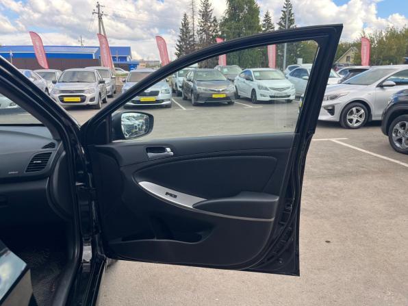 Hyundai Solaris I Рестайлинг с пробегом 2015 года, цена 840 000 рублей, 222697 км, хэтчбек, Автокод Объявления