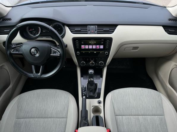 Skoda Octavia III (A7) Рестайлинг с пробегом 2017 года, цена 1 740 000 рублей, 301797 км, универсал, Автокод Объявления