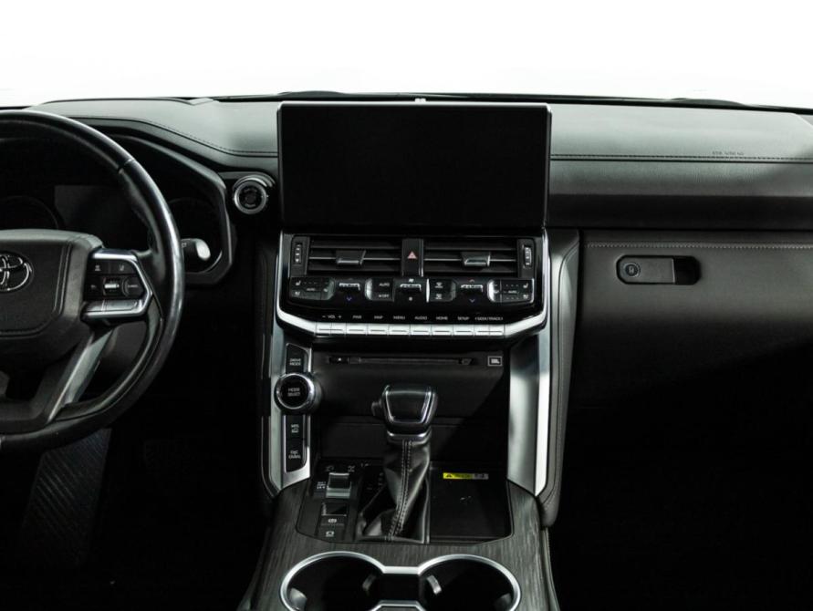 Toyota Land Cruiser 300 Series Санкт-Петербург  - изображение 17