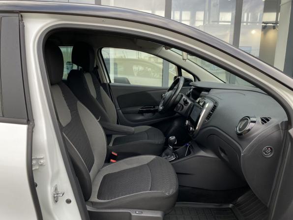 Renault Kaptur I с пробегом 2018 года, цена 1 249 000 рублей, 203119 км, внедорожник, Автокод Объявления