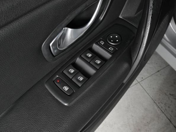 Renault Laguna III с пробегом 2008 года, цена 749 000 рублей, 176994 км, лифтбек, Автокод Объявления