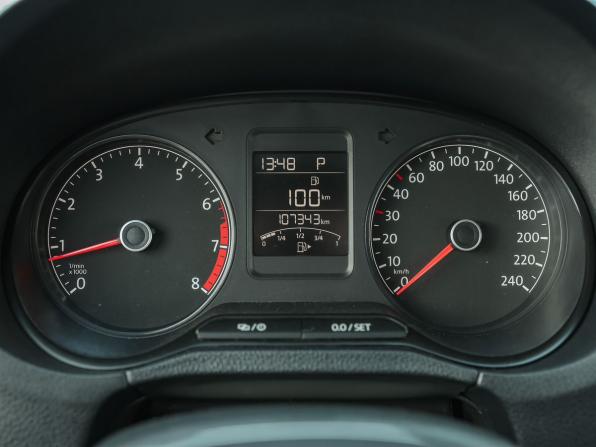 Volkswagen Polo V Рестайлинг с пробегом 2018 года, цена 1 359 000 рублей, 107343 км, седан, Автокод Объявления