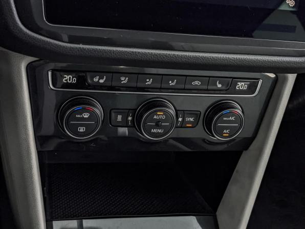 Volkswagen Tiguan II с пробегом 2018 года, цена 2 550 000 рублей, 168658 км, внедорожник, Автокод Объявления