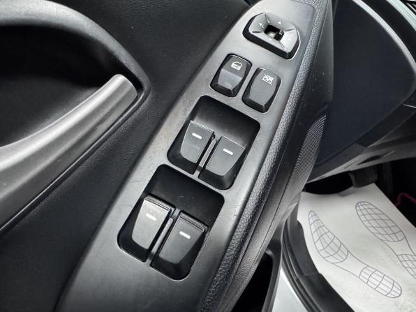 Hyundai ix35 I с пробегом 2011 года, цена 1 200 000 рублей, 232722 км, внедорожник, Автокод Объявления