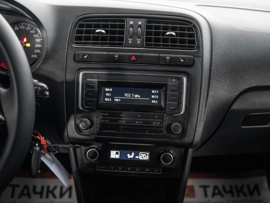 Volkswagen Polo V Рестайлинг Иркутск  - изображение 11