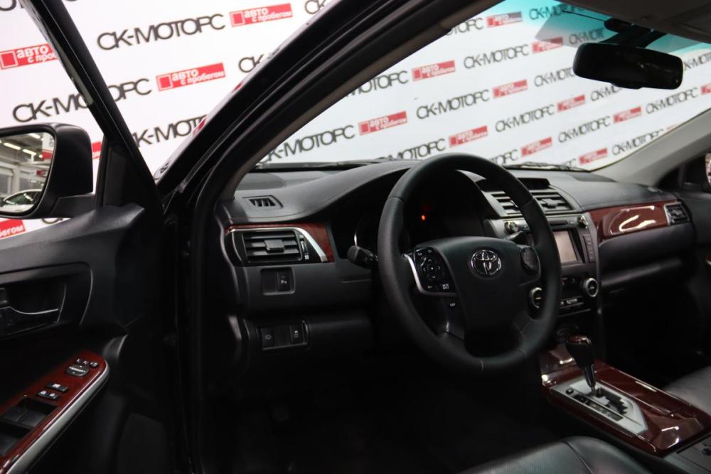Toyota Camry VII (XV50) Сургут  - изображение 7
