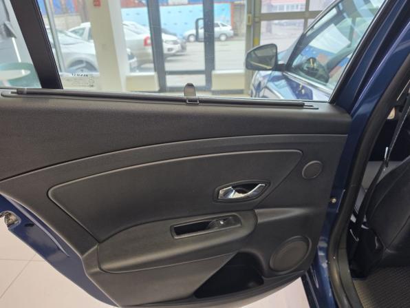 Renault Fluence I с пробегом 2012 года, цена 699 000 рублей, 256837 км, седан, Автокод Объявления