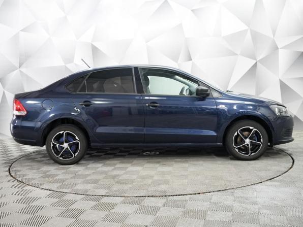 Volkswagen Polo V с пробегом 2014 года, цена 844 000 рублей, 62000 км, седан, Автокод Объявления