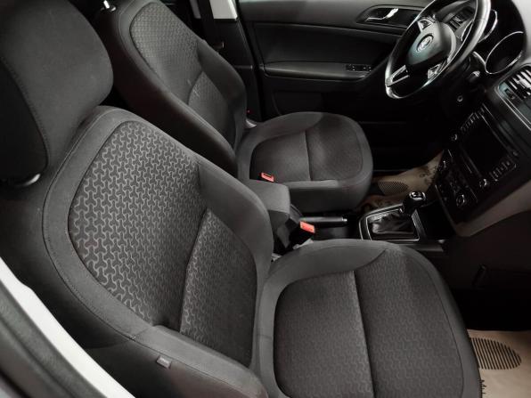 Skoda Yeti I Рестайлинг с пробегом 2014 года, цена 1 280 000 рублей, 107627 км, внедорожник, Автокод Объявления