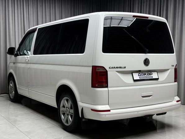 Volkswagen Caravelle T6 с пробегом 2015 года, цена 2 549 000 рублей, 242017 км, минивэн, Автокод Объявления
