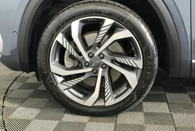 Geely Monjaro I с пробегом 2024 года, цена 3 450 000 рублей, 20942 км, внедорожник, Автокод Объявления