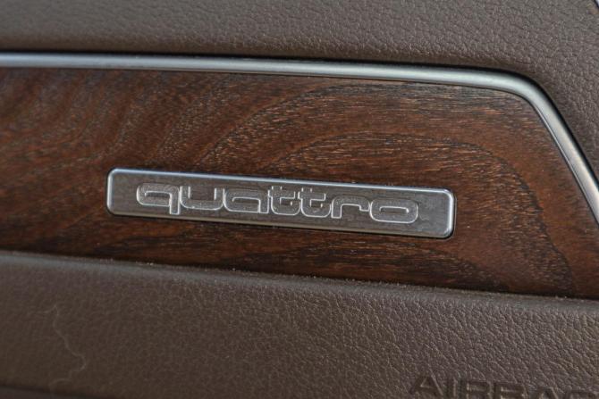 Audi A4 IV (B8) Рестайлинг с пробегом 2014 года, цена 1 579 000 рублей, 387120 км, универсал, Автокод Объявления