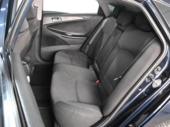 Hyundai Sonata VI (YF) с пробегом 2012 года, цена 1 199 000 рублей, 146102 км, седан, Автокод Объявления