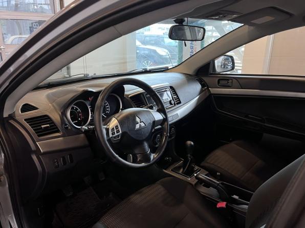 Mitsubishi Lancer X Рестайлинг с пробегом 2012 года, цена 998 000 рублей, 174688 км, седан, Автокод Объявления