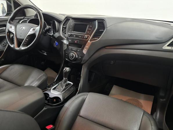 Hyundai Santa Fe III Рестайлинг с пробегом 2017 года, цена 2 370 000 рублей, 167098 км, внедорожник, Автокод Объявления