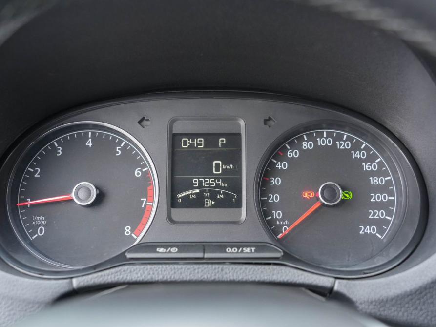 Volkswagen Polo V Рестайлинг Новосибирск  - изображение 13