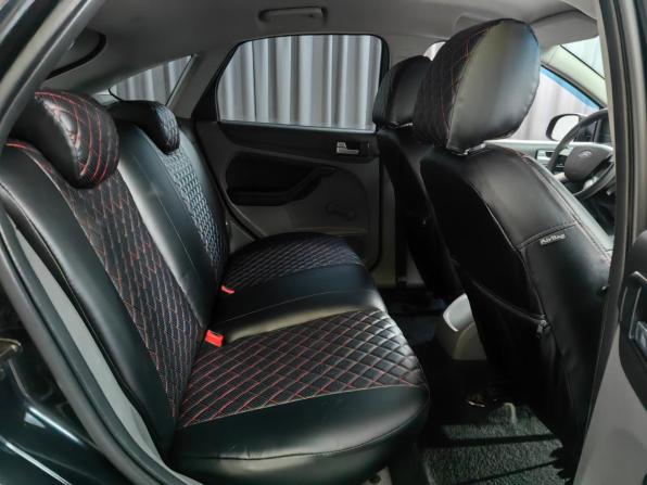 Ford Focus II Рестайлинг с пробегом 2010 года, цена 424 000 рублей, 350764 км, хэтчбек, Автокод Объявления