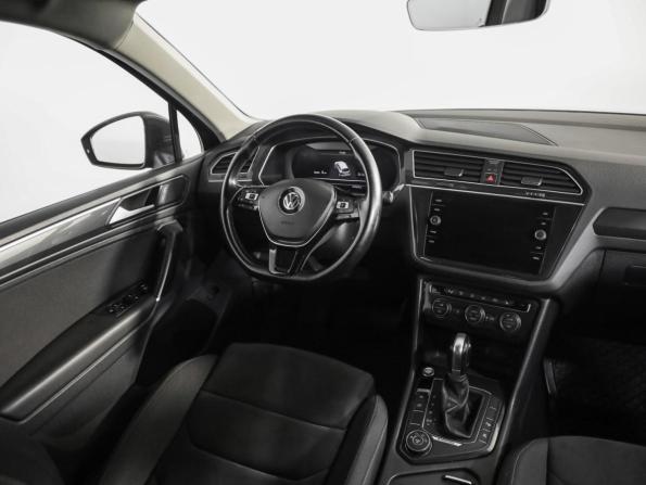 Volkswagen Tiguan II с пробегом 2018 года, цена 2 469 000 рублей, 147654 км, внедорожник, Автокод Объявления