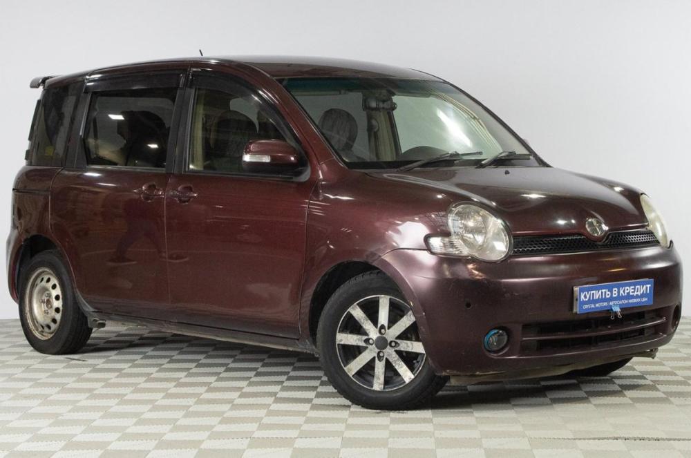 Toyota Sienta I Рестайлинг 1 Челябинск  - изображение 1