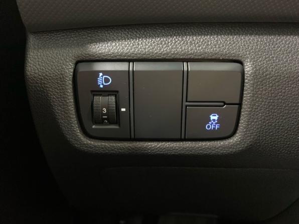 Hyundai Creta I с пробегом 2017 года, цена 1 595 000 рублей, 75600 км, внедорожник, Автокод Объявления