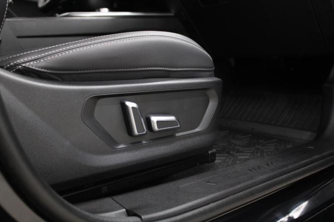 Haval Jolion I Рестайлинг с пробегом 2024 года, цена 1 998 000 рублей, 14202 км, внедорожник, Автокод Объявления