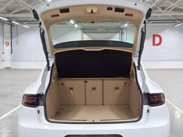 Porsche Macan I с пробегом 2015 года, цена 3 660 000 рублей, 107342 км, внедорожник, Автокод Объявления