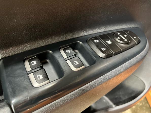 Kia Rio IV с пробегом 2017 года, цена 1 315 000 рублей, 89419 км, седан, Автокод Объявления