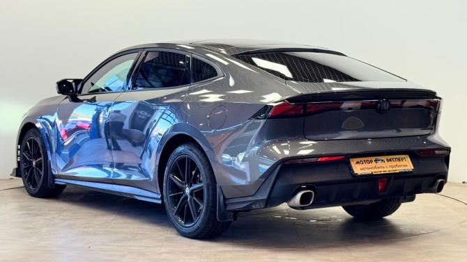 Changan UNI-V I с пробегом 2024 года, цена 2 290 000 рублей, 55328 км, лифтбек, Автокод Объявления