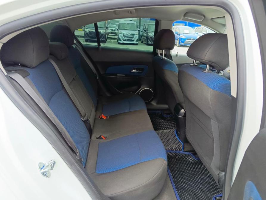 Chevrolet Cruze I Рестайлинг Тюмень  - изображение 13