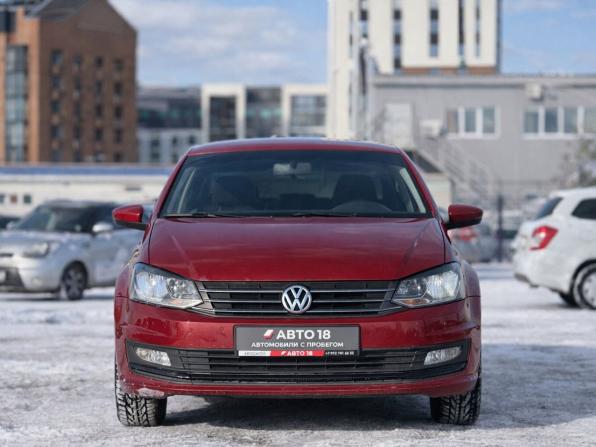 Volkswagen Polo V Рестайлинг с пробегом 2018 года, цена 1 299 000 рублей, 88650 км, седан, Автокод Объявления