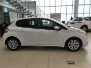 Peugeot 208 I Казань  - изображение 27