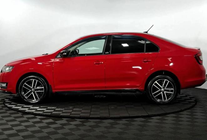 Skoda Rapid I с пробегом 2017 года, цена 1 230 000 рублей, 79931 км, лифтбек, Автокод Объявления