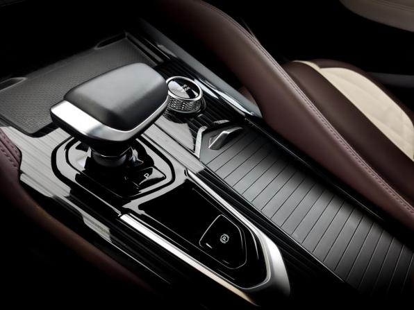Geely Monjaro I Рестайлинг с пробегом 2023 года, цена 3 385 000 рублей, 26976 км, внедорожник, Автокод Объявления