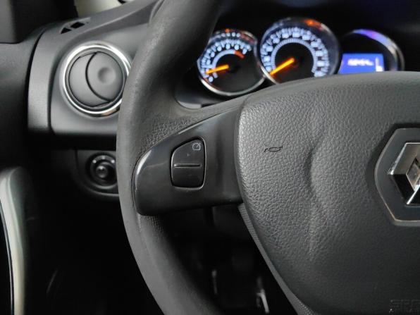 Renault Sandero II с пробегом 2017 года, цена 790 000 рублей, 158452 км, хэтчбек, Автокод Объявления