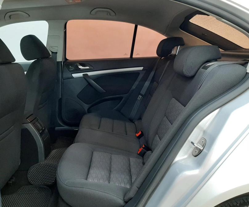 Skoda Octavia II (A5) Рестайлинг Москва  - изображение 12