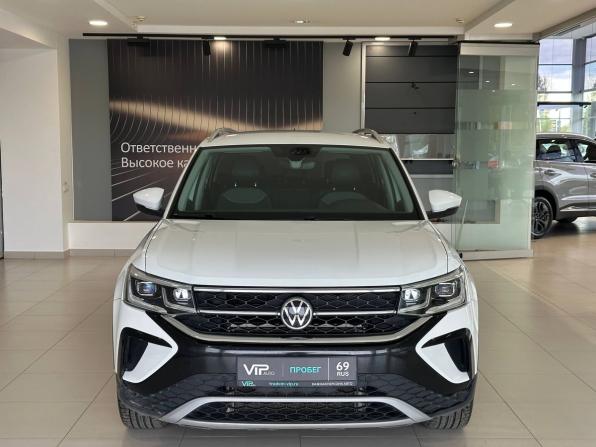 Volkswagen Taos I с пробегом 2021 года, цена 2 515 000 рублей, 90035 км, внедорожник, Автокод Объявления