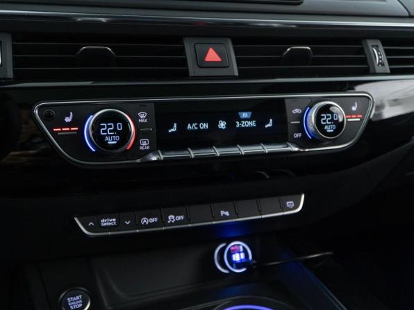 Audi A5 II (F5) с пробегом 2017 года, цена 2 797 077 рублей, 219850 км, купе, Автокод Объявления